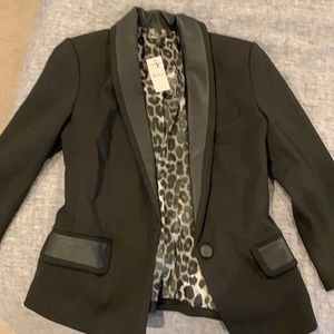 Express women’s blazer. Never worn. Still has tags.